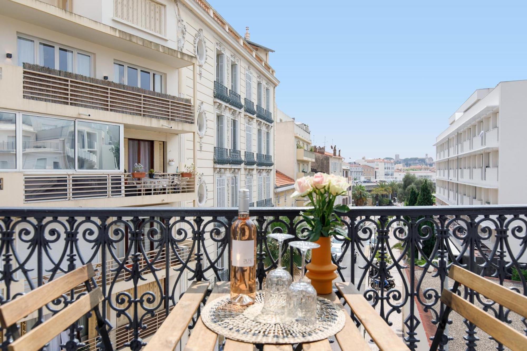Comfortable Studio W Balcony Cannes Center Tgv Zewnętrze zdjęcie